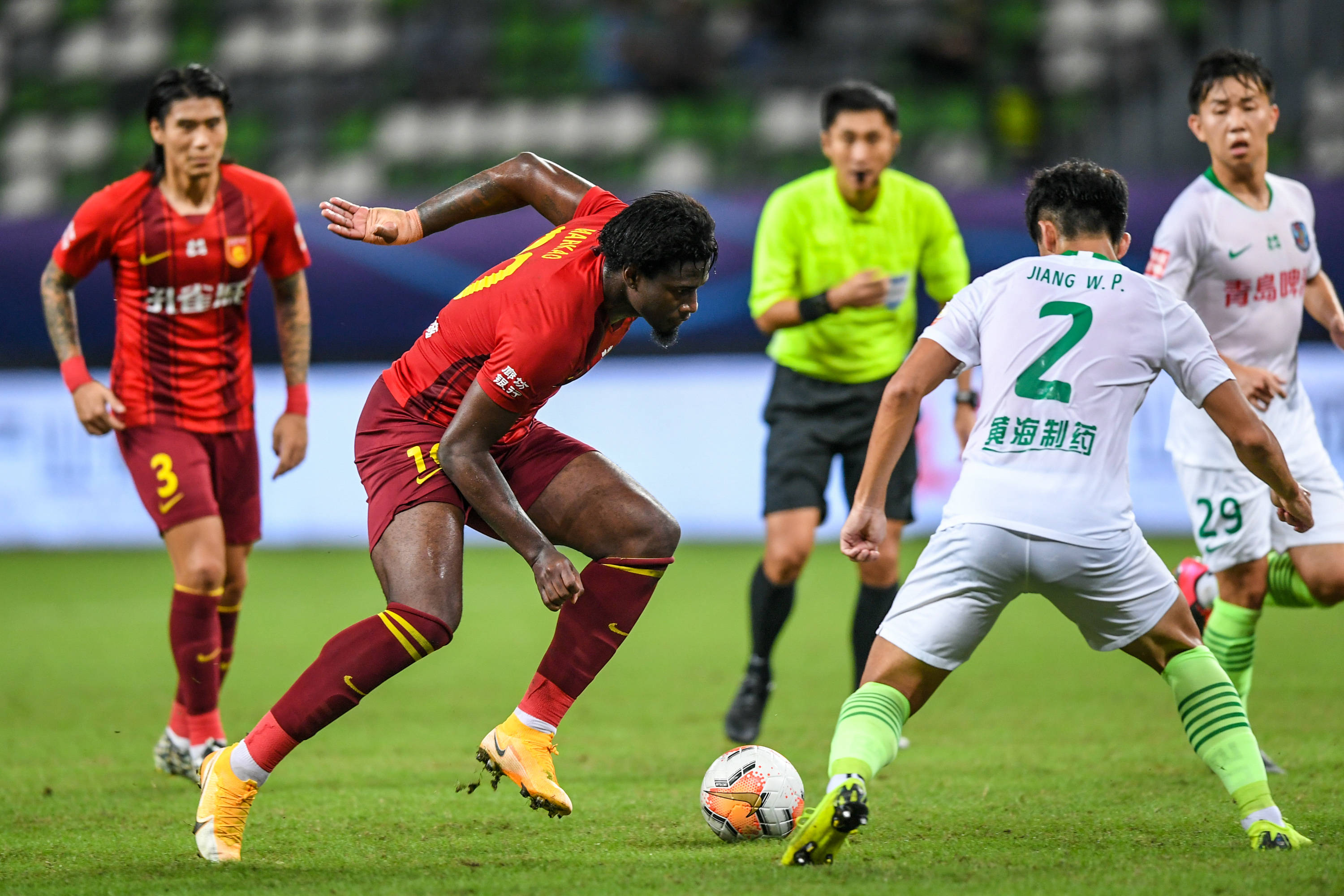 姆巴佩：防守维尼修斯90分钟，太折磨边后卫了